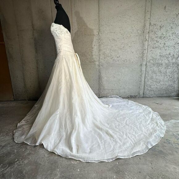 New Forever Yours White‎ Gown sz 8 - Picture 5 of 6